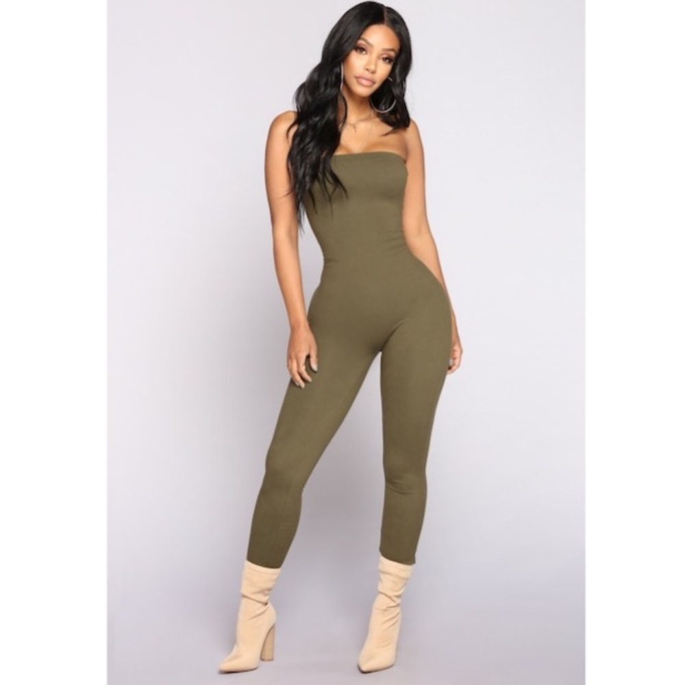 New! Fashionnova Buenos Aires Jumpsuit- Olive💚 - Picture 1 of 4